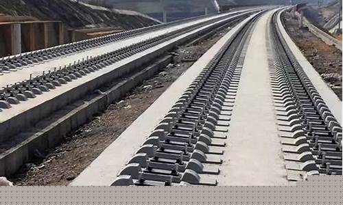 铁路轨道是什么的基础(铁路轨道的作用是什么)_https://www.023hushi.com_创业板申报企业信息_第1张